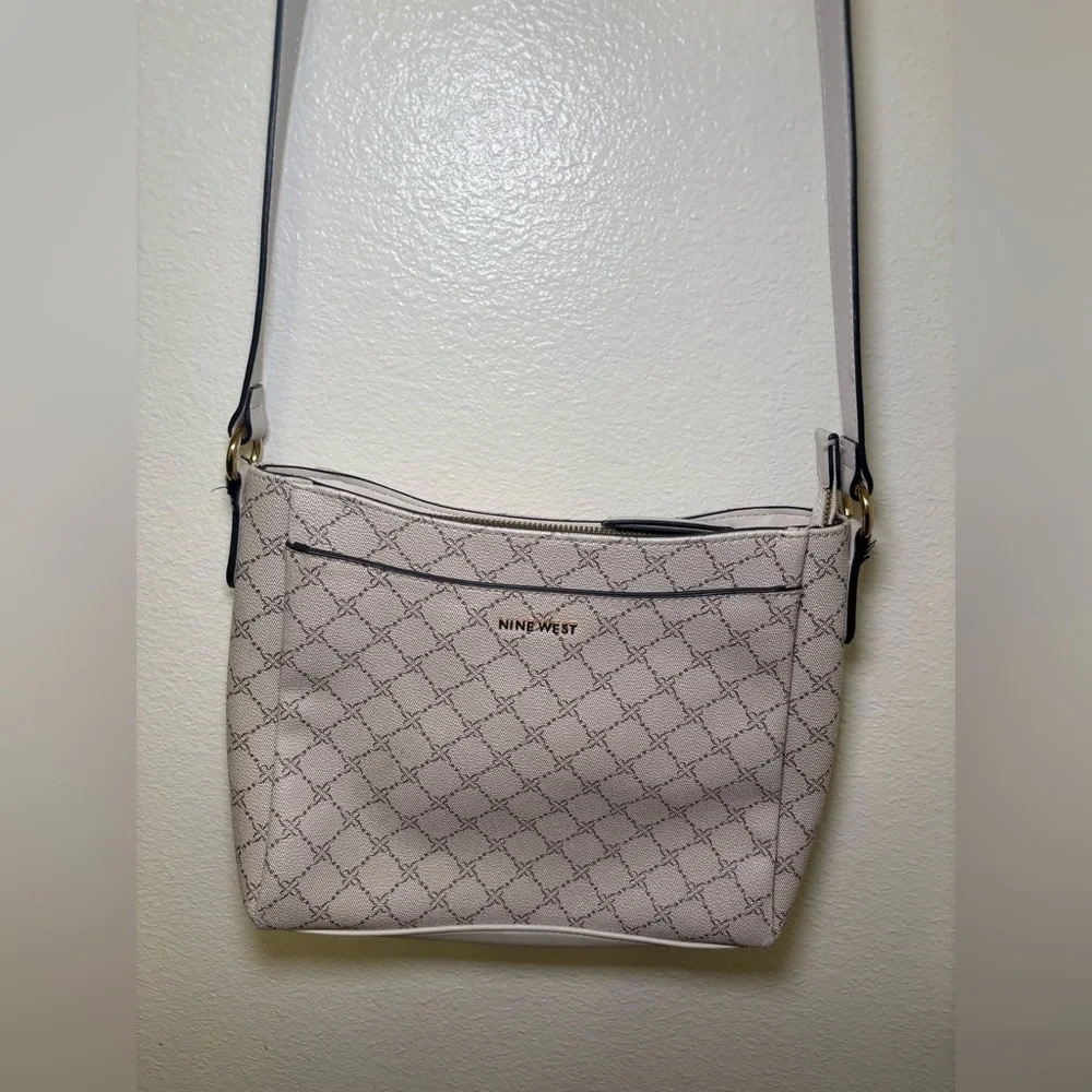 Nine West Crossbody Bag - Cream and Gold